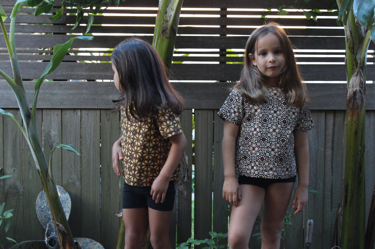 Ceplok Honeycomb Woven Short Sleeve Shirt