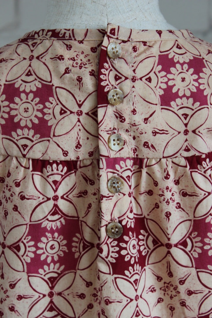 Ceplok Hibiscus Long Sleeve Smock Top