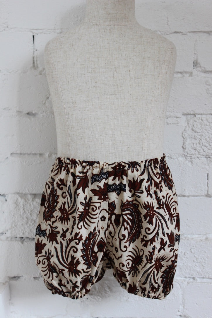 Walang Kekek Cream and Dark Rust Bloomers